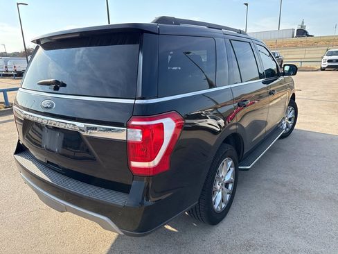 Used 2021 Ford Expedition XLT RWD image 10