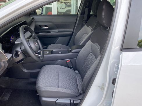 Used 2026 Nissan Kicks SV w/ SV Premium Package AWD/4WD image 20