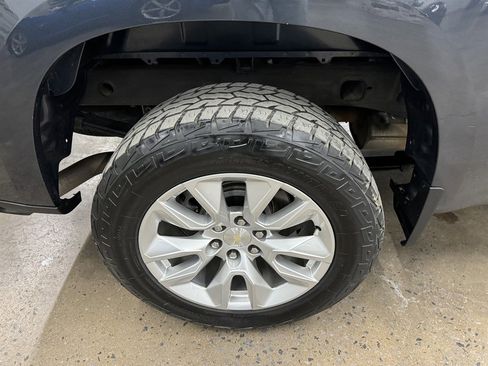 Used 2021 Chevrolet Silverado 1500 Custom image 18