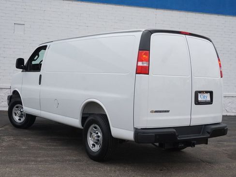 New 2025 Chevrolet Express 2500 w/ Driver Convenience Package RWD image 7