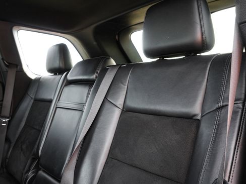 Used 2019 Jeep Grand Cherokee Altitude AWD/4WD image 29