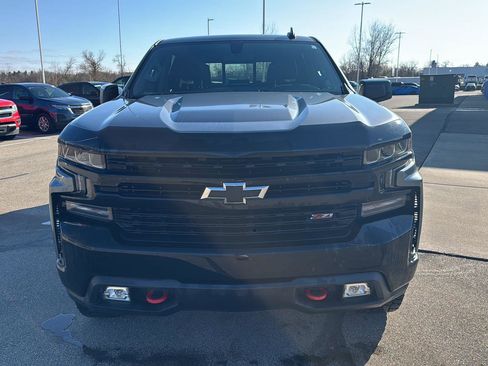 Used 2020 Chevrolet Silverado 1500 LT Trail Boss image 9
