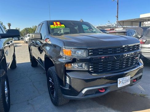 Used 2019 Chevrolet Silverado 1500 Custom Trail Boss w/ Custom Convenience Package AWD/4WD image 7