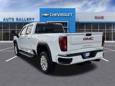 Certified 2022 GMC Sierra 2500 Denali image 8
