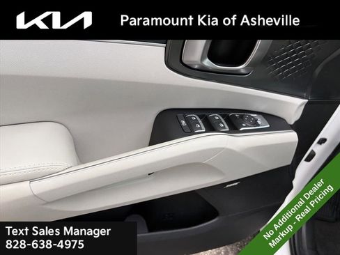 New 2026 Kia Sorento EX image 25