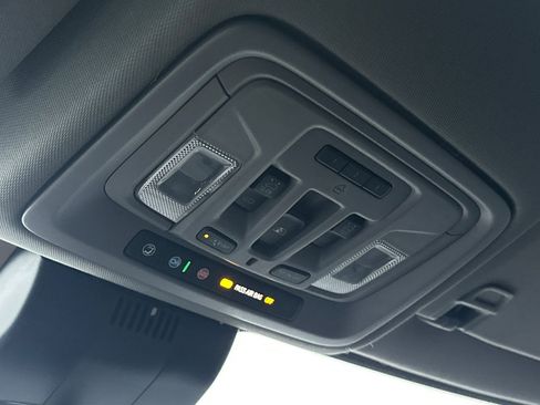 Used 2024 GMC Sierra 1500 Denali w/ Denali Reserve Package image 23