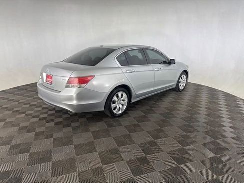 Used 2010 Honda Accord EX-L image 5
