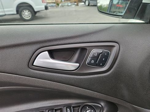 Used 2015 Ford Escape Titanium AWD/4WD image 19