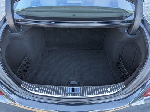 Used 2018 Mercedes-Benz S 560 4MATIC Sedan image 44