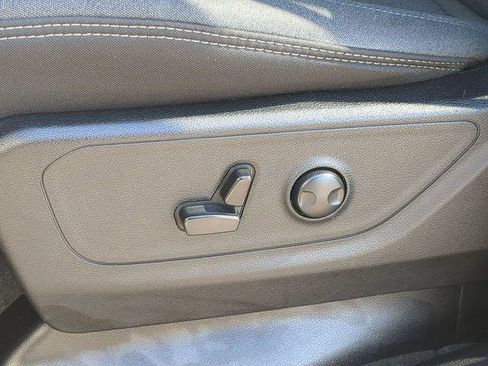 Certified 2024 RAM 1500 Big Horn image 21