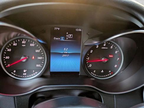 Certified 2022 Mercedes-Benz GLC 300 image 11