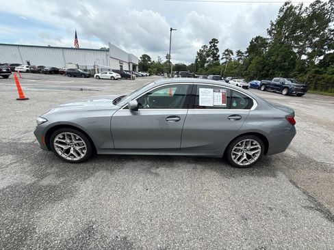 Used 2025 BMW 330i Sedan w/ Convenience Package RWD image 5