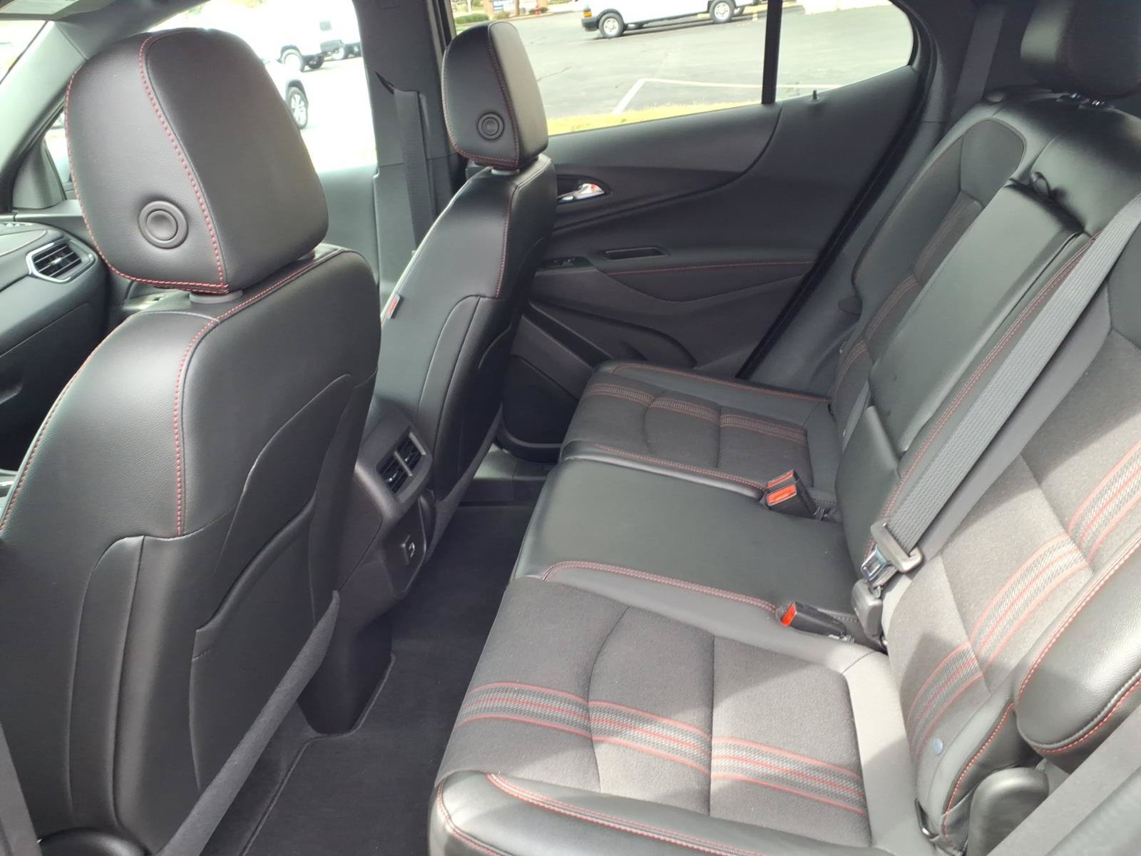 Used 2024 Chevrolet Equinox RS AWD/4WD image 26
