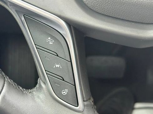 Used 2017 Cadillac XT5 Luxury w/ Driver Awareness Package AWD/4WD image 19