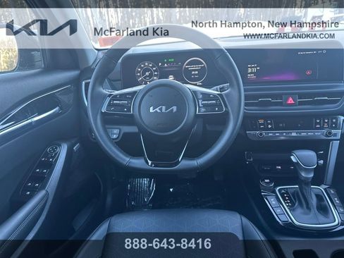 Used 2024 Kia Seltos SX w/ SX Sunroof Package image 15