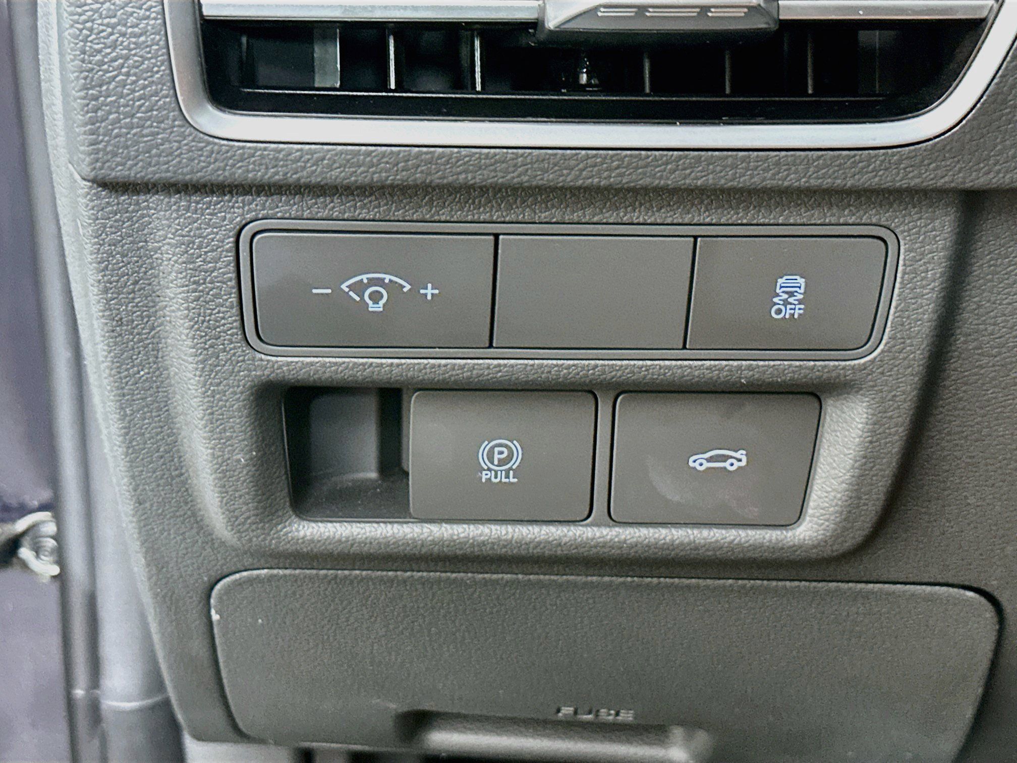 Used 2025 Hyundai Sonata SEL FWD image 17