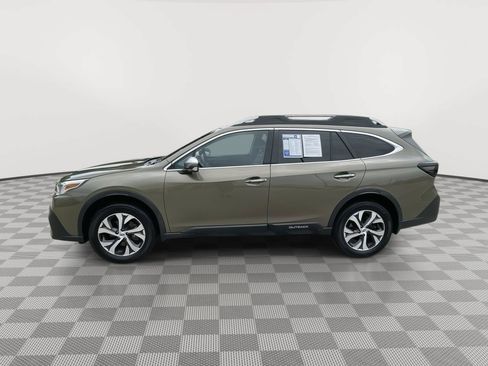 Used 2020 Subaru Outback Touring AWD/4WD image 12