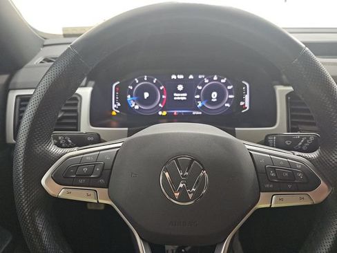 Used 2023 Volkswagen Atlas Cross Sport SEL Premium R-Line AWD/4WD image 8