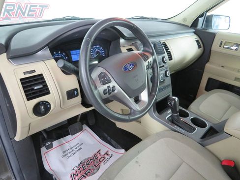 Used 2014 Ford Flex SE image 10