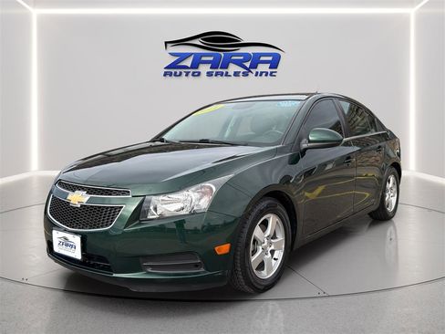 Used 2014 Chevrolet Cruze LT image 3