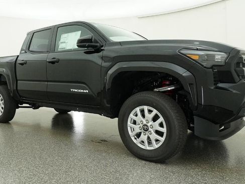 New 2026 Toyota Tacoma SR5 AWD/4WD image 34