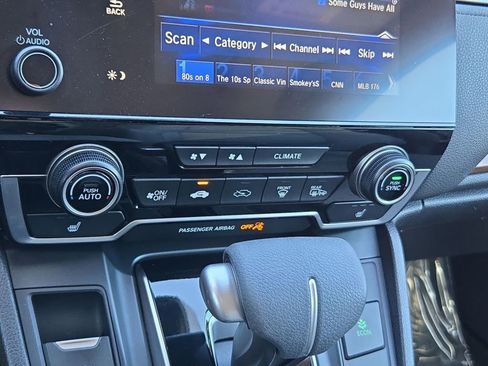 Used 2018 Honda CR-V EX image 12