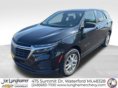 Used 2023 Chevrolet Equinox LS w/ LS Convenience Package FWD image 7