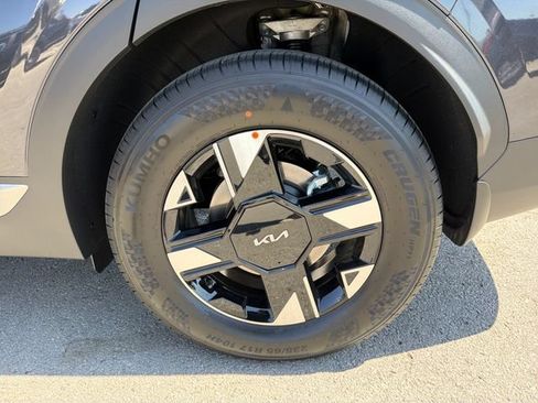 New 2026 Kia Sportage LX w/ LX Convenience Package AWD/4WD image 26