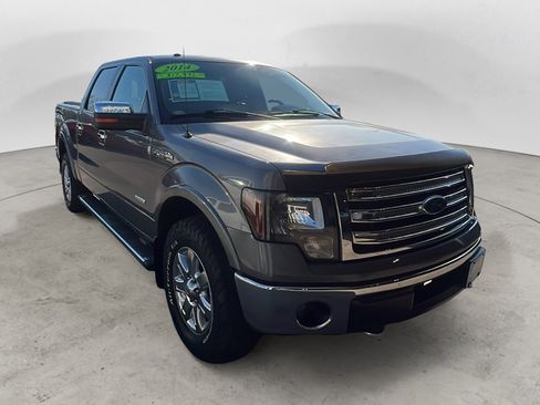 Used 2014 Ford F150 Lariat w/ Lariat Chrome Package image 8