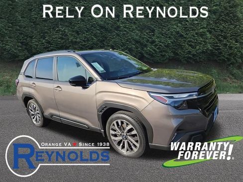 Used 2025 Subaru Forester Touring AWD/4WD image 1