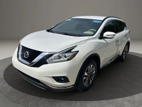 Used 2015 Nissan Murano SV FWD image 3