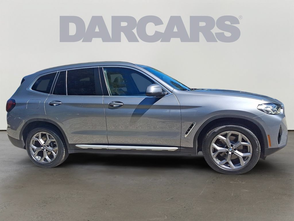 Used 2024 BMW X3 xDrive30i w/ Premium Package AWD/4WD image 7