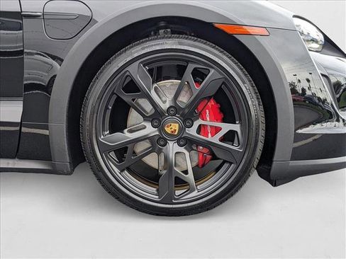 New 2024 Porsche Taycan 4S AWD/4WD image 30