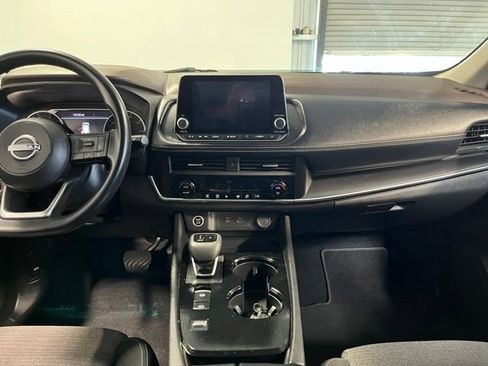 Used 2023 Nissan Rogue SV FWD image 20