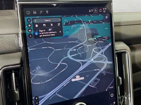 Used 2025 GMC Yukon AT4 image 12