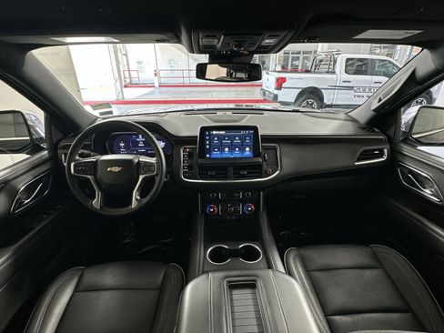 Used 2023 Chevrolet Tahoe Premier AWD/4WD image 23