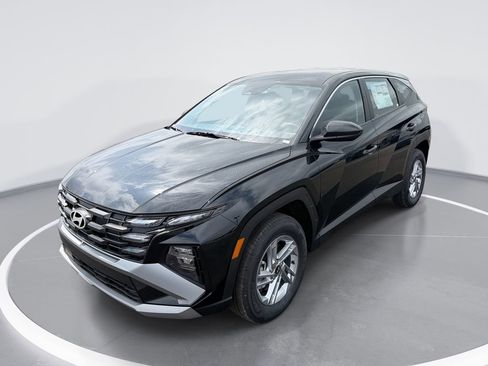 New 2026 Hyundai Tucson SE AWD/4WD image 1