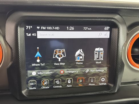 Used 2023 Jeep Wrangler Unlimited Sahara w/ LED Lighting Group AWD/4WD image 20