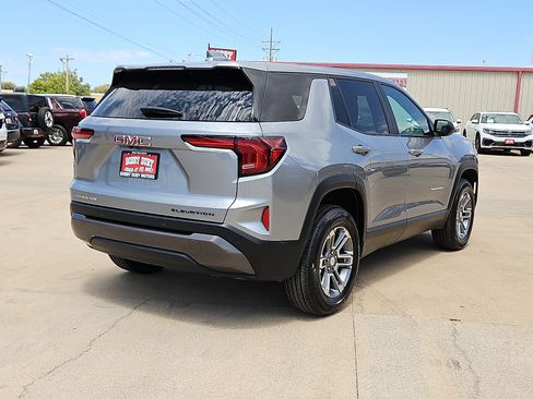 Used 2026 GMC Terrain Elevation FWD image 3