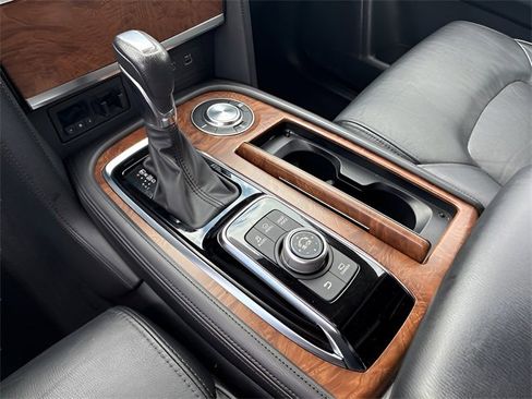 Used 2023 Nissan Armada SL w/ Captain's Chairs Package image 26