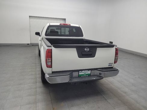 Used 2019 Nissan Frontier SV AWD/4WD image 6