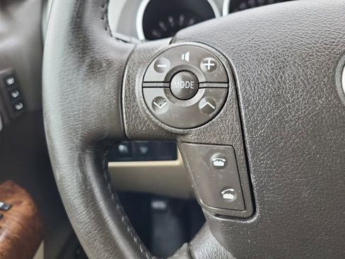 Used 2010 Toyota Tundra Limited AWD/4WD image 25