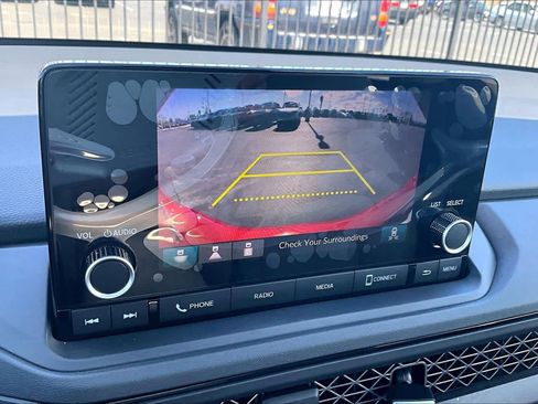 Used 2025 Honda Accord SE image 24