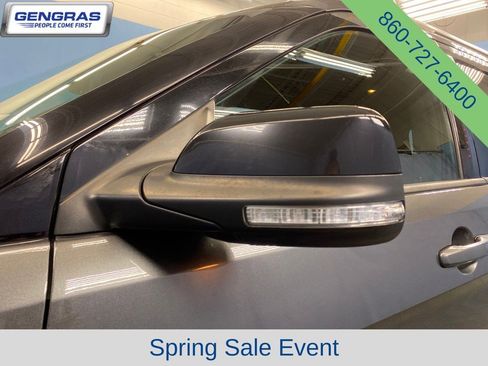 Used 2016 Ford Explorer XLT AWD/4WD image 45