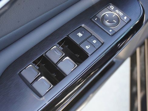 Used 2025 Lexus ES 350 Ultra Luxury image 24