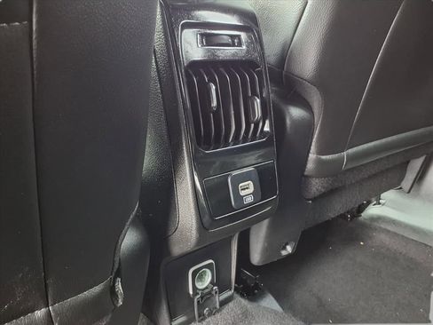 Used 2023 Jeep Compass Trailhawk image 23