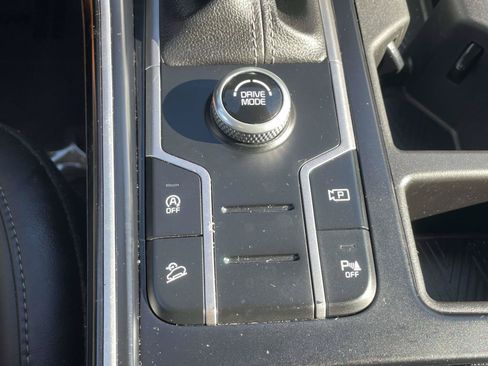 Used 2022 Kia Sorento S w/ Panoramic Sunroof Package FWD image 32