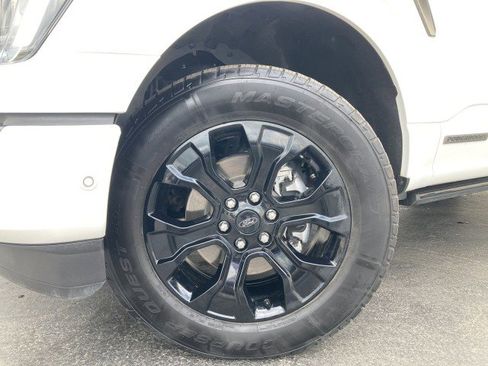 Used 2022 Ford F150 Platinum w/ Equipment Group 701A High AWD/4WD image 16