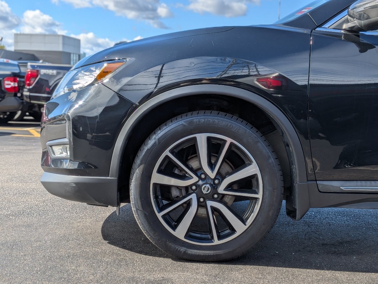 Used 2019 Nissan Rogue SL w/ Premium Package AWD/4WD image 10
