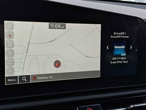 Used 2023 Kia Niro EX image 13